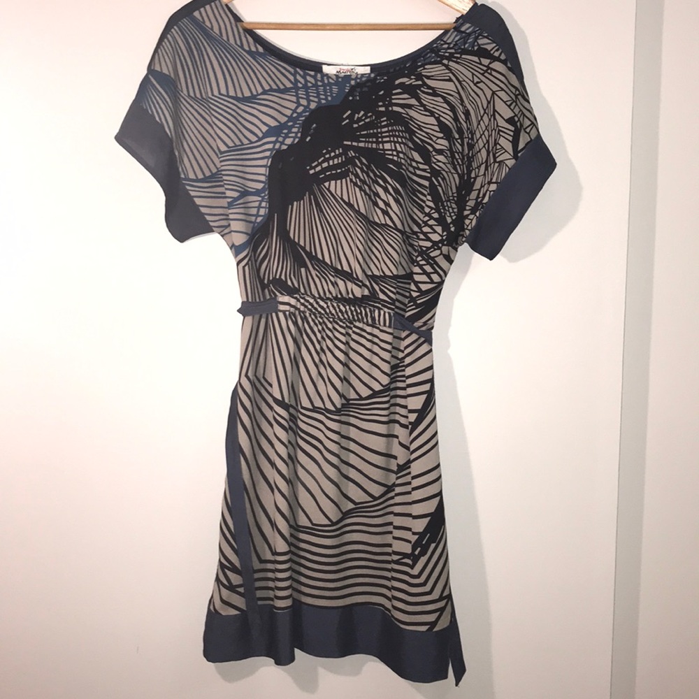 Patterned dress